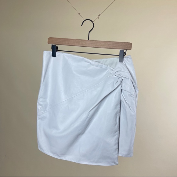 NWOT LAMARQUE Trisha Skirt in White - Picture 6 of 9